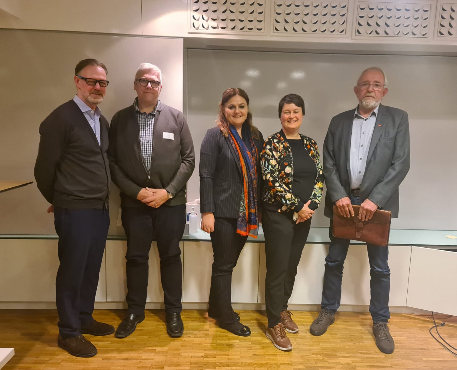 RCC ESAP 2 Team Leader Amira Ramhorst (in the middle) with representatives of employers' and employees' associations, and Labour Inspectorate in Norway during the Study Visit 27-28 April 2022 (Photo: RCC ESAP 2)  