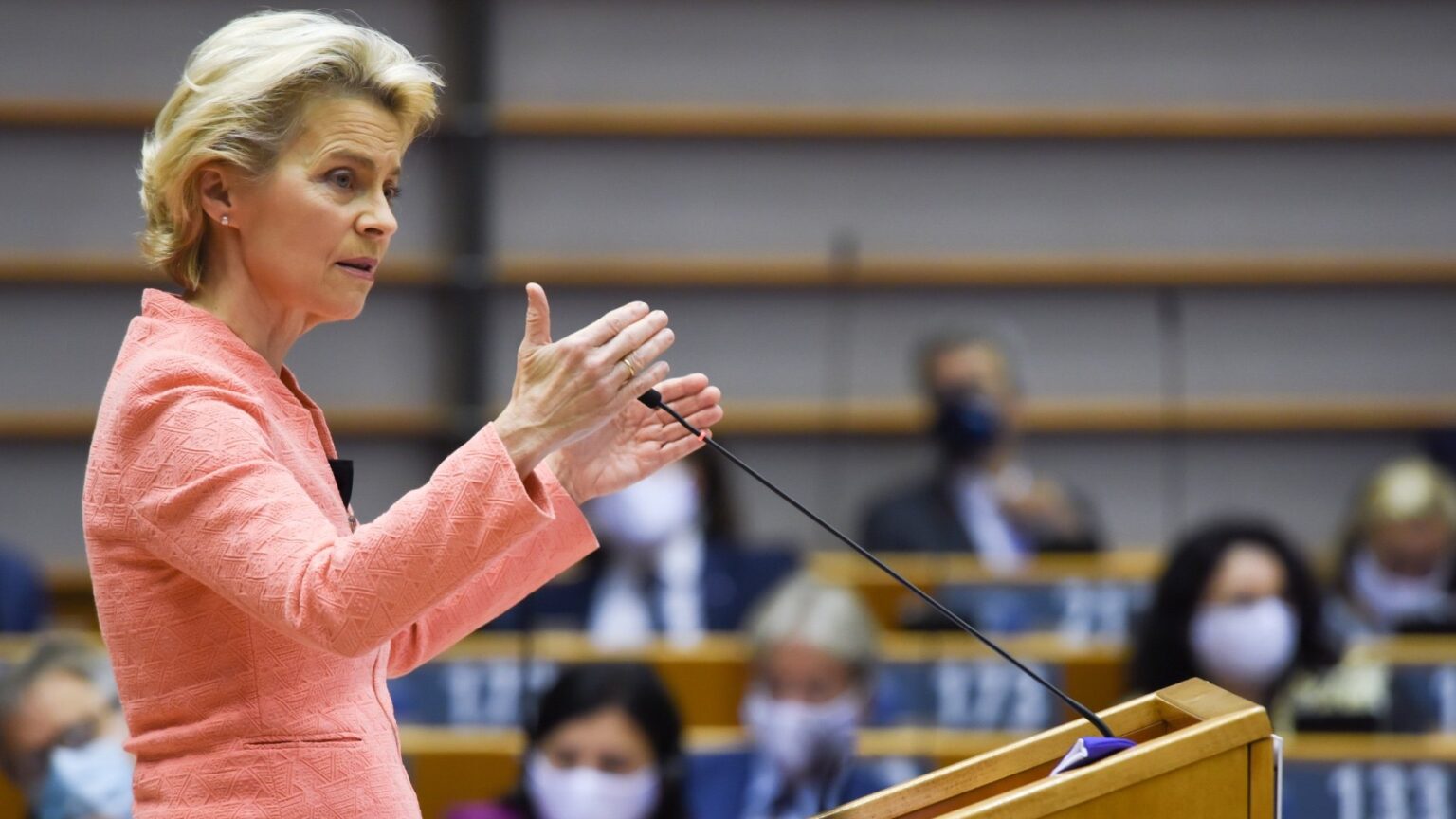Photo: Twitter / vonderleyen