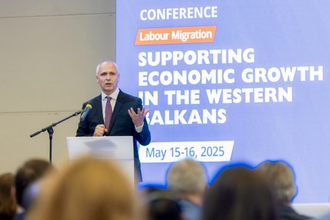 RCC Secretary General Amer Kapetanovic opened High-Level Conference on labour migrations in the Western Balkans takes place in Budva on 15 May 2025 (Photo: RCC/Danilo Papic)